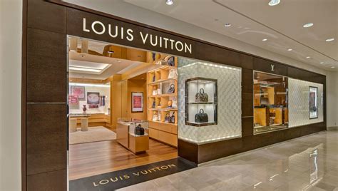 Louis Vuitton stores near me